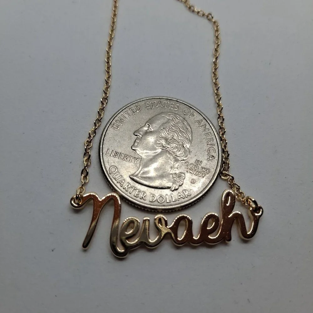 Nevaeh Name Necklace Personalized chain Gold Tone - Picture 4 of 7